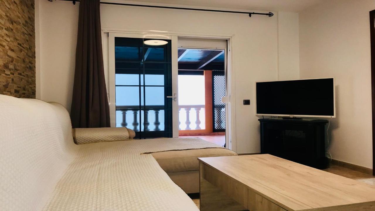 Апартаменты Blue Azure Powered By Solymarcalma Коста Калма Экстерьер фото