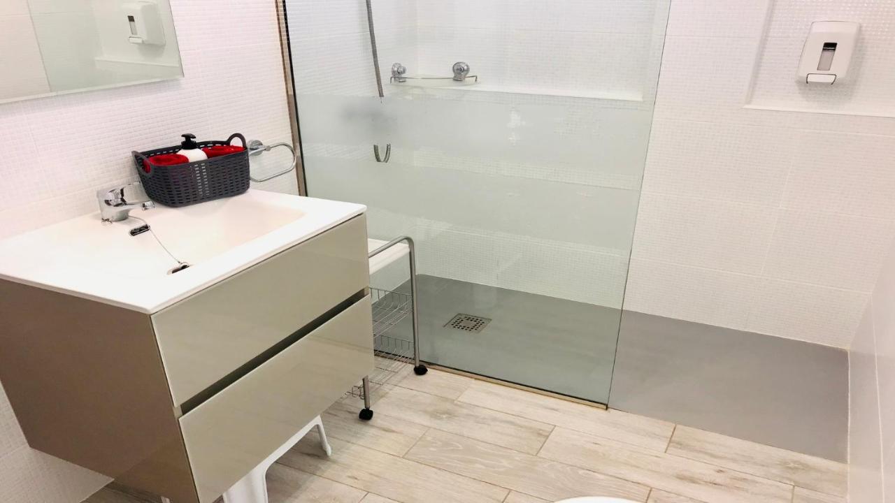 Апартаменты Blue Azure Powered By Solymarcalma Коста Калма Экстерьер фото