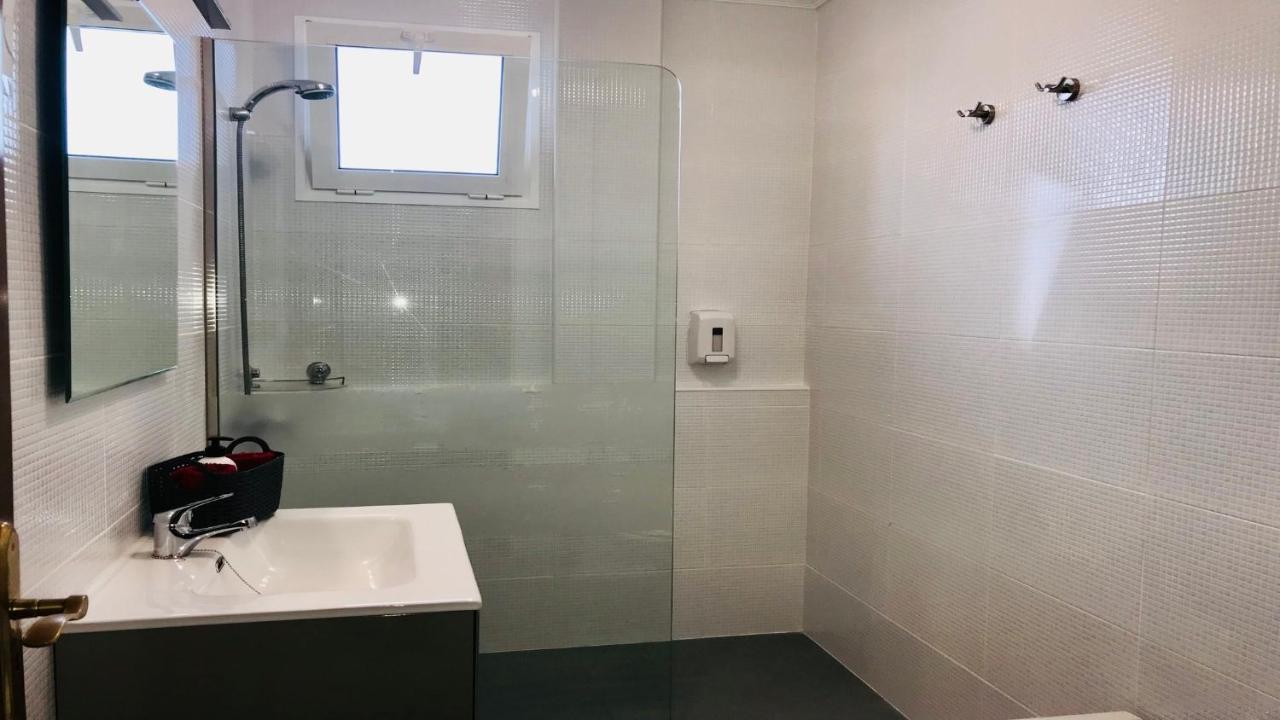 Апартаменты Blue Azure Powered By Solymarcalma Коста Калма Экстерьер фото