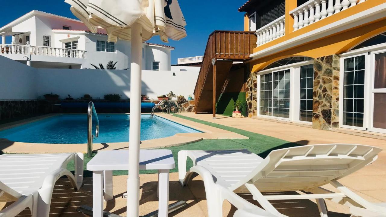 Апартаменты Blue Azure Powered By Solymarcalma Коста Калма Экстерьер фото